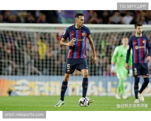 罗德里 vs 布斯克茨：后腰统治力与时代适配性对比