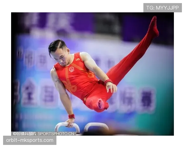 肖若腾训练完直接打车去奢侈品店？